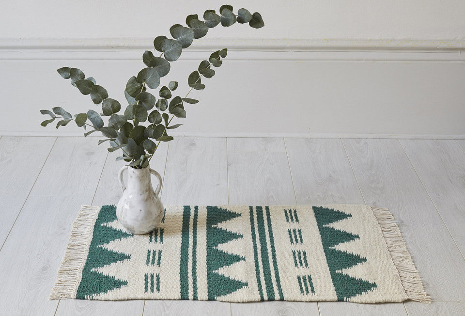 Elegant and humble hand-built ceramics by Olivia Fiddes